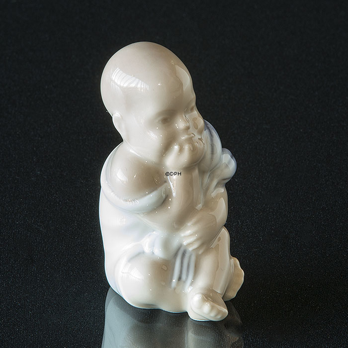 Baby med blomster, Forår , Royal Copenhagen figur nr. 2856