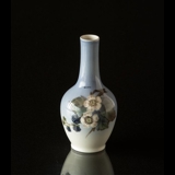 Vase mit Brombeerenzweig mit Beeren, Royal Copenhagen Nr. 288-43-5 oder 288-43A oder 813