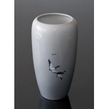 Vase med flyvende ænder, Royal Copenhagen nr. 2929-1049