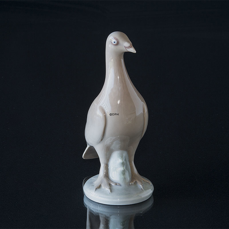 Due, Royal Copenhagen fugle figur nr. 2930