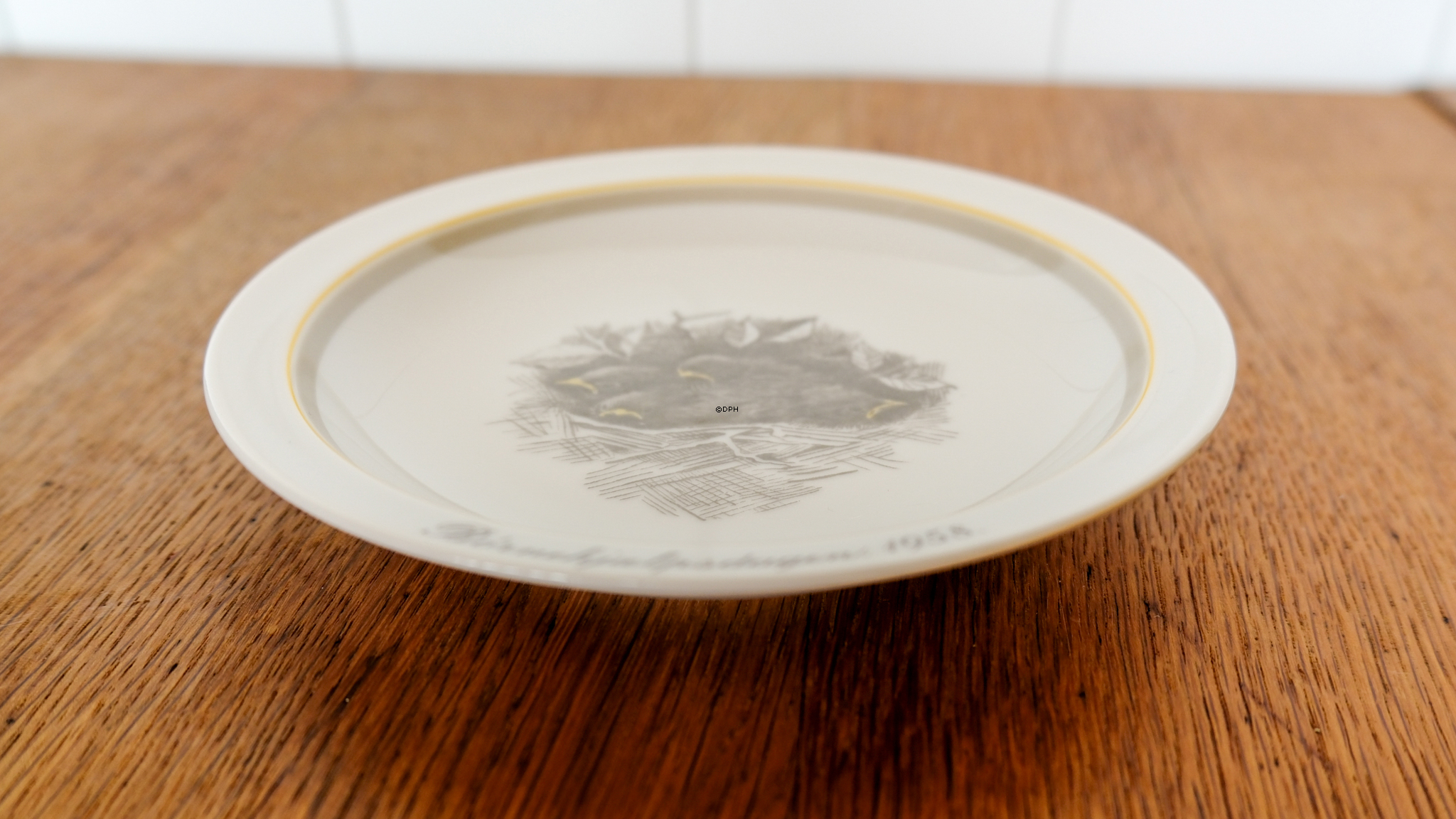 Royal Copenhagen skål med fugleunger Børnehjælpsdagen 1958 nr. 14115