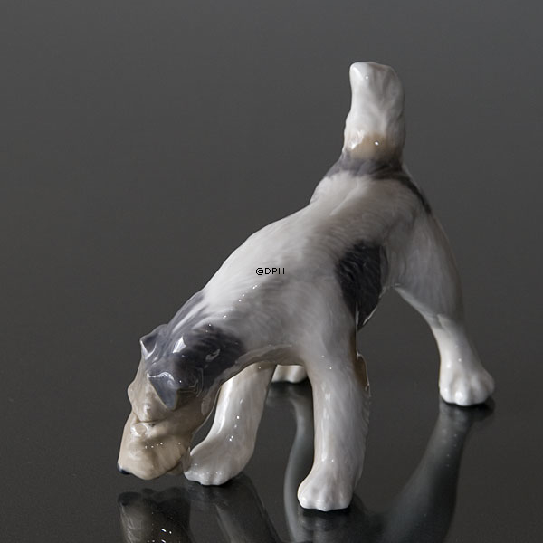 Ruhåret terrier, Royal Copenhagen hundefigur nr. 3020