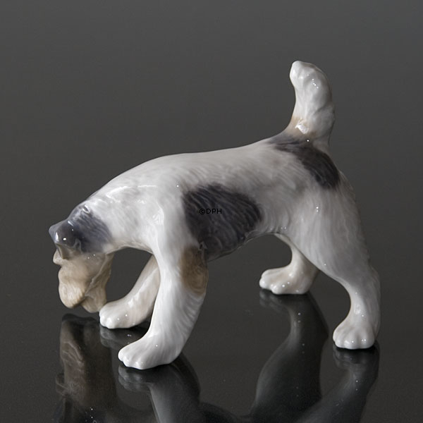 Ruhåret terrier, Royal Copenhagen hundefigur nr. 3020