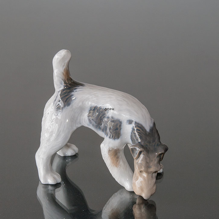 Ruhåret terrier, Royal Copenhagen hundefigur nr. 3020