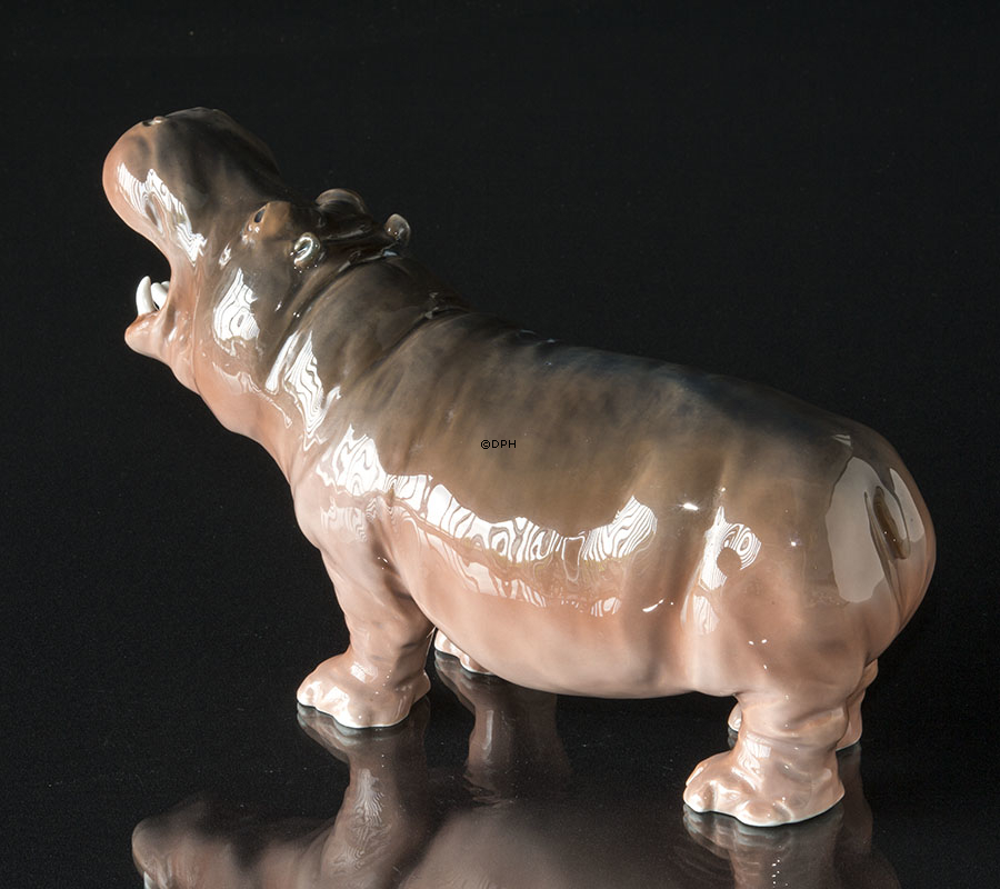 Flodhest, Royal Copenhagen porcelænsfigur nr. 309, Meget sjælden (1984-1922) - Farvefejl på ryggen