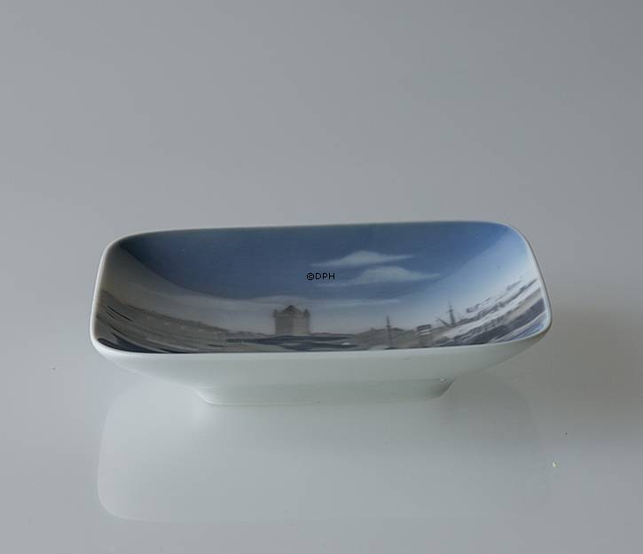 Skål med havnen i Esbjerg, Royal Copenhagen nr. 3357