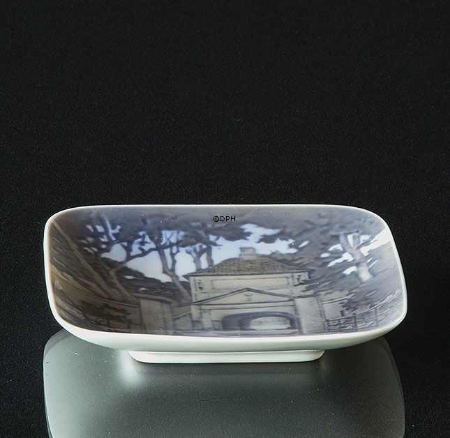 Skål med Kastellet, Royal Copenhagen nr. 3396