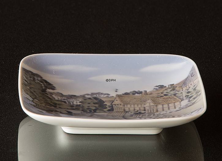 Skål med Den Gamle By i Århus, Royal Copenhagen nr. 3458