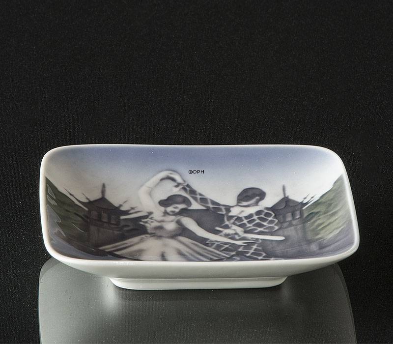 Skål med Tivoli, Royal Copenhagen nr. 3484