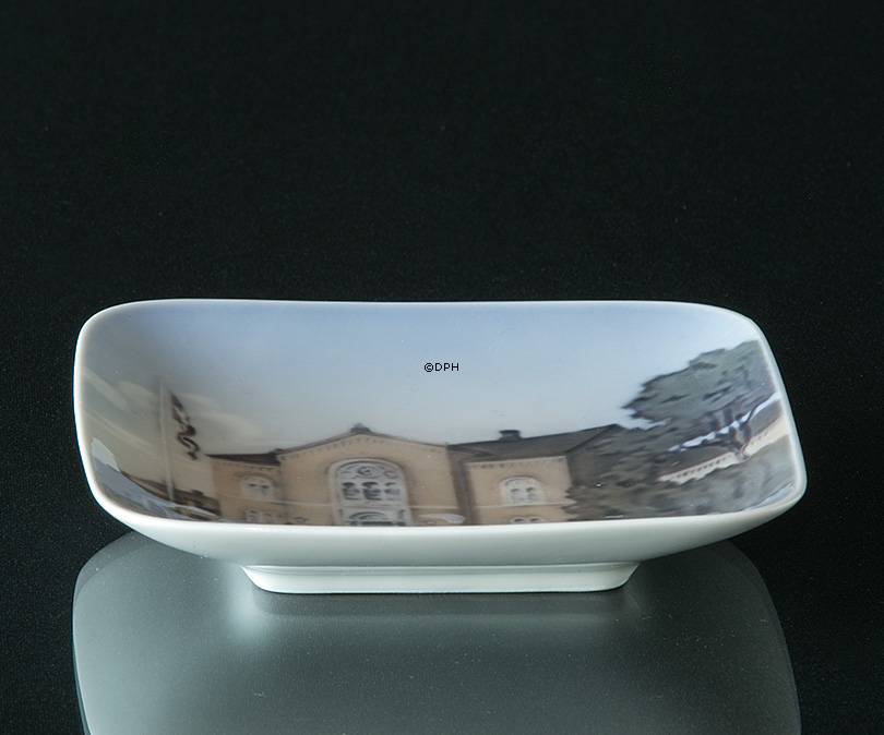 Skål med Frimurerlogen i Odense, Royal Copenhagen nr. 3502