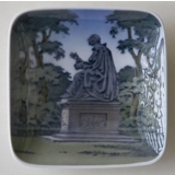 Skål med H.C. Andersen København, Royal Copenhagen nr. 3572