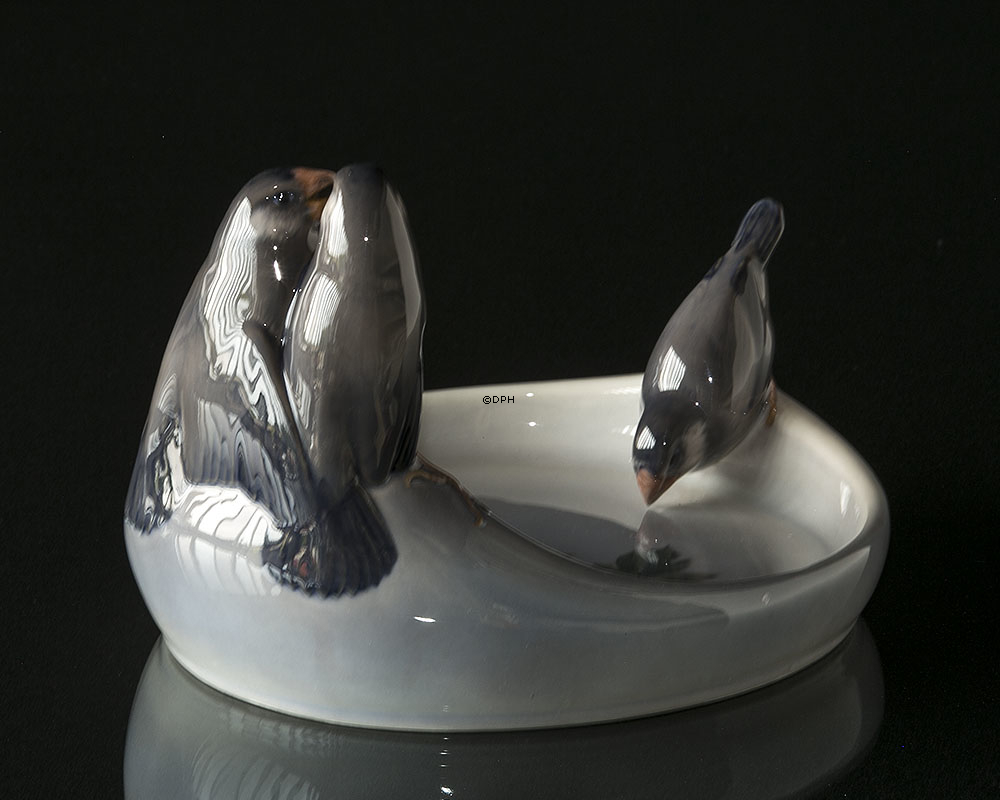 Skål eller Kortbakke med finker fra Royal Copenhagen nr. 373