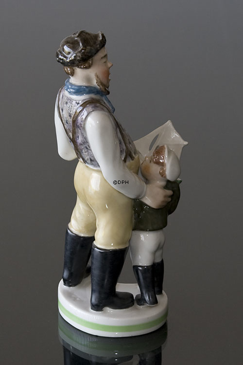 Mand med dreng, Royal Copenhagen overglasur figur nr. 4125