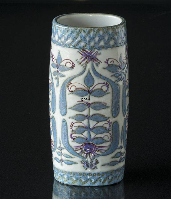 Fajance vase af Marianne Johanson, Royal Copenhagen nr. 412-2883