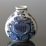 Fajance vase signeret CK, Royal Copenhagen nr. 427-3114