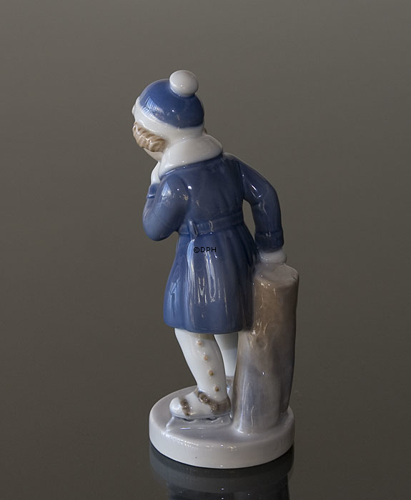 Pige, Januar, Royal Copenhagen månedsfigur nr. 4523