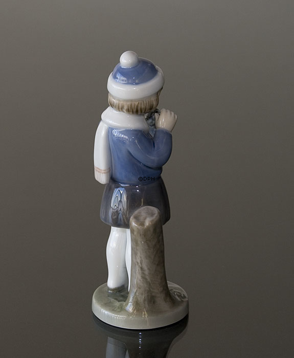 Pige, Marts, Royal Copenhagen månedsfigur nr. 4525