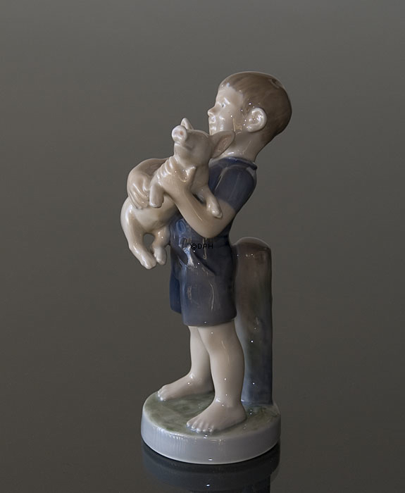 Dreng, August, Royal Copenhagen månedsfigur nr. 4530