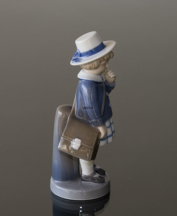 Pige, September, Royal Copenhagen månedsfigur nr. 4531