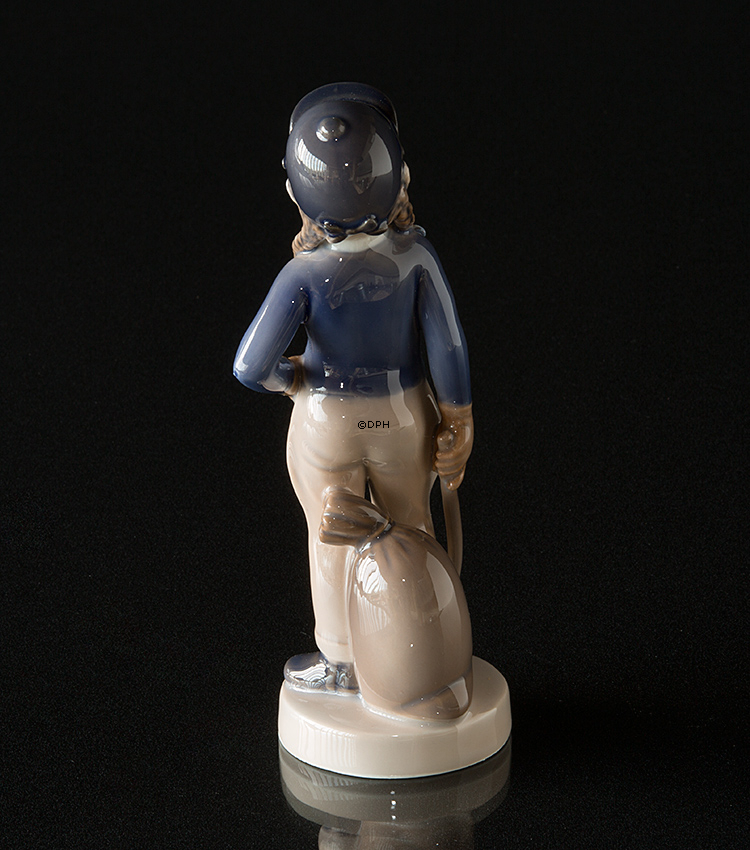 Pige, Rytter,  november, Royal Copenhagen månedsfigur nr. 4533