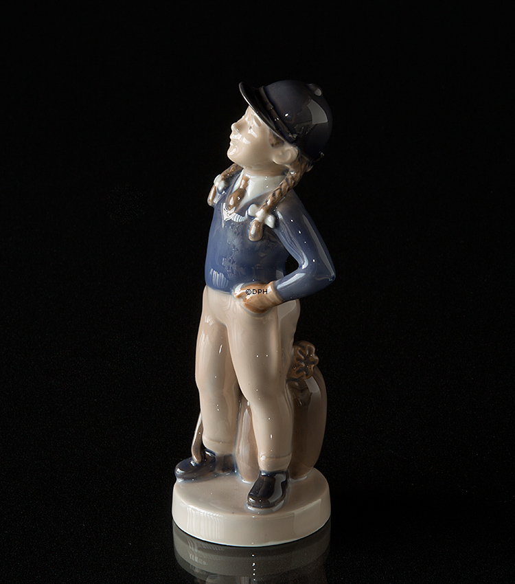 Pige, Rytter,  november, Royal Copenhagen månedsfigur nr. 4533