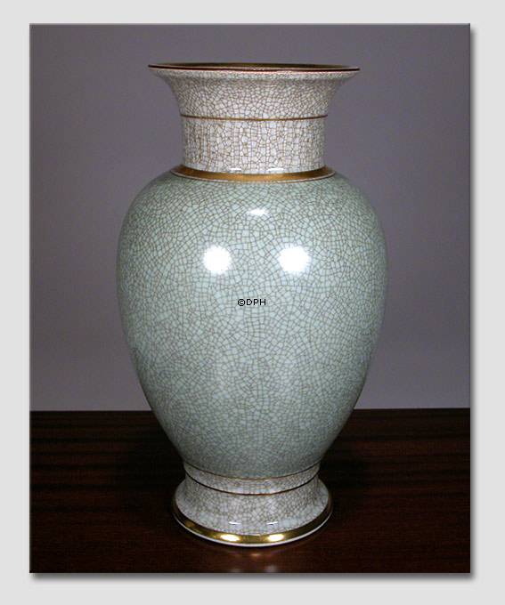 Krakkeleret grøn vase, Royal Copenhagen nr. 457-3059