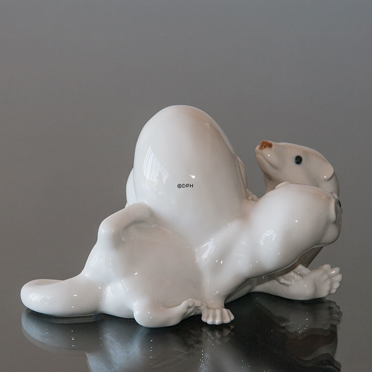 To legende Mink, Royal Copenhagen figur nr. 4572