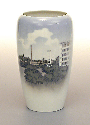 Vase med Danfoss i Nordborg, Royal Copenhagen nr. 4664