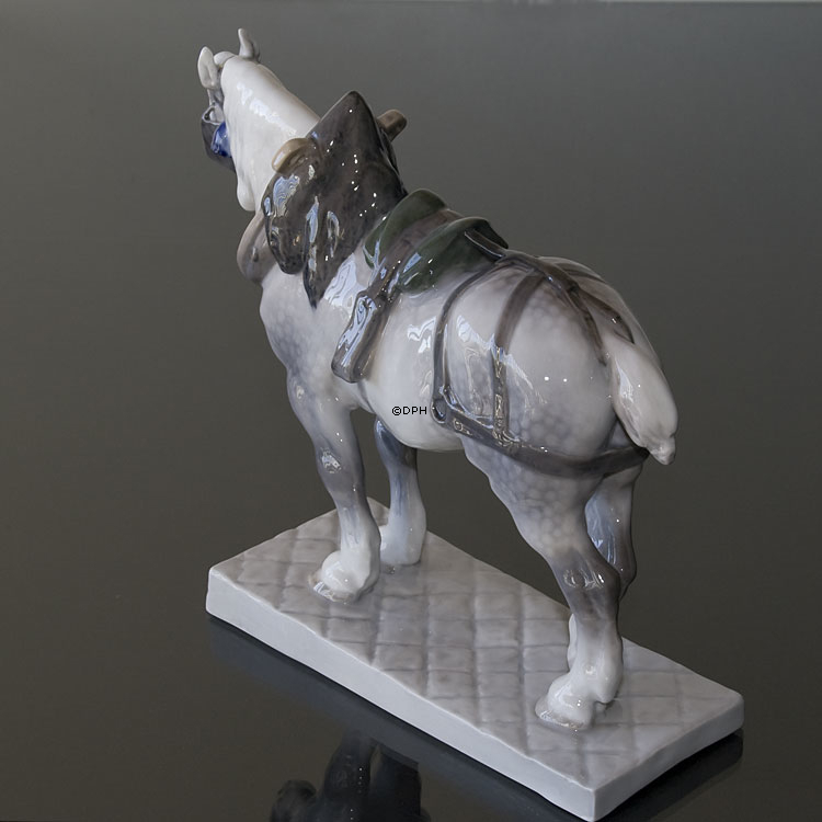 Hest, Royal Copenhagen figur nr. 471