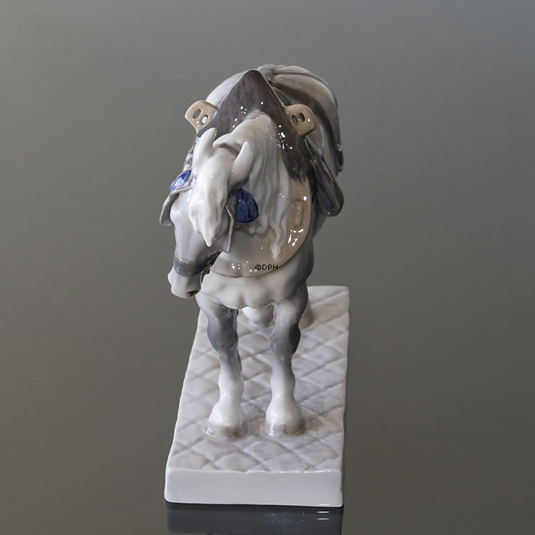 Hest, Royal Copenhagen figur nr. 471