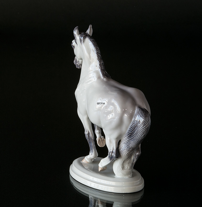 Lippizaner hest, Royal Copenhagen figur nr. 4752