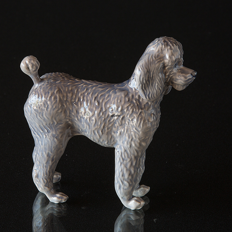 Puddelhund, Royal Copenhagen hundefigur nr. 4757