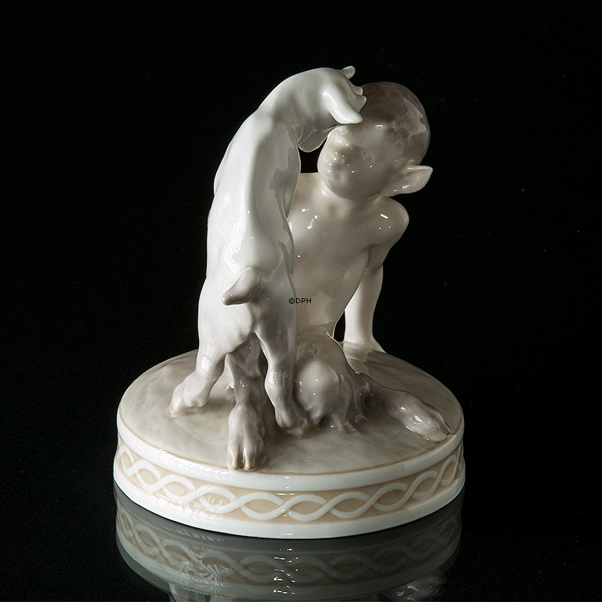 Faun med ged, Royal Copenhagen figur - Meget Gammel nr. 498