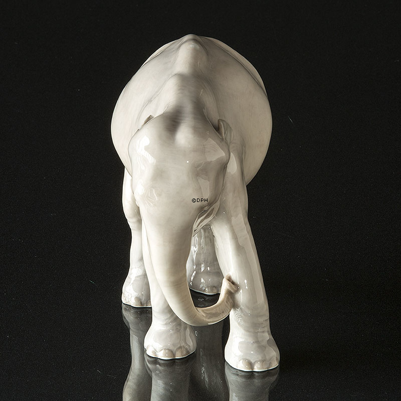 Stående elefant, Royal Copenhagen figur nr. 501 (1894-1922)