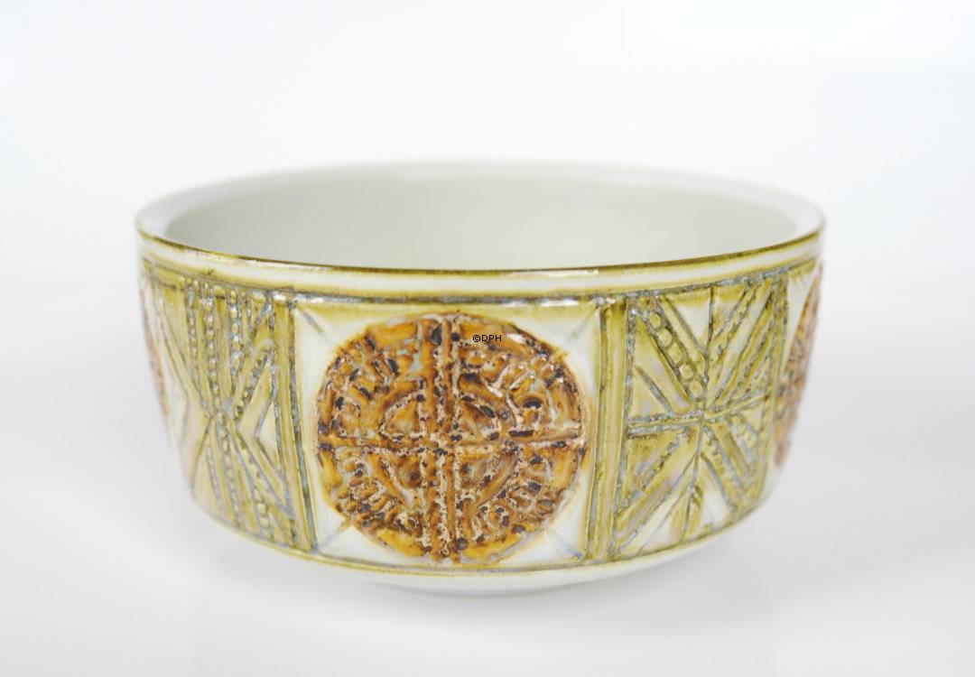 Fajance skål af Kari Christensen, Royal Copenhagen nr. 519-3155