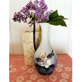 Vase with Apple Twig in blue and white, Royal Copenhagen No. 53-51