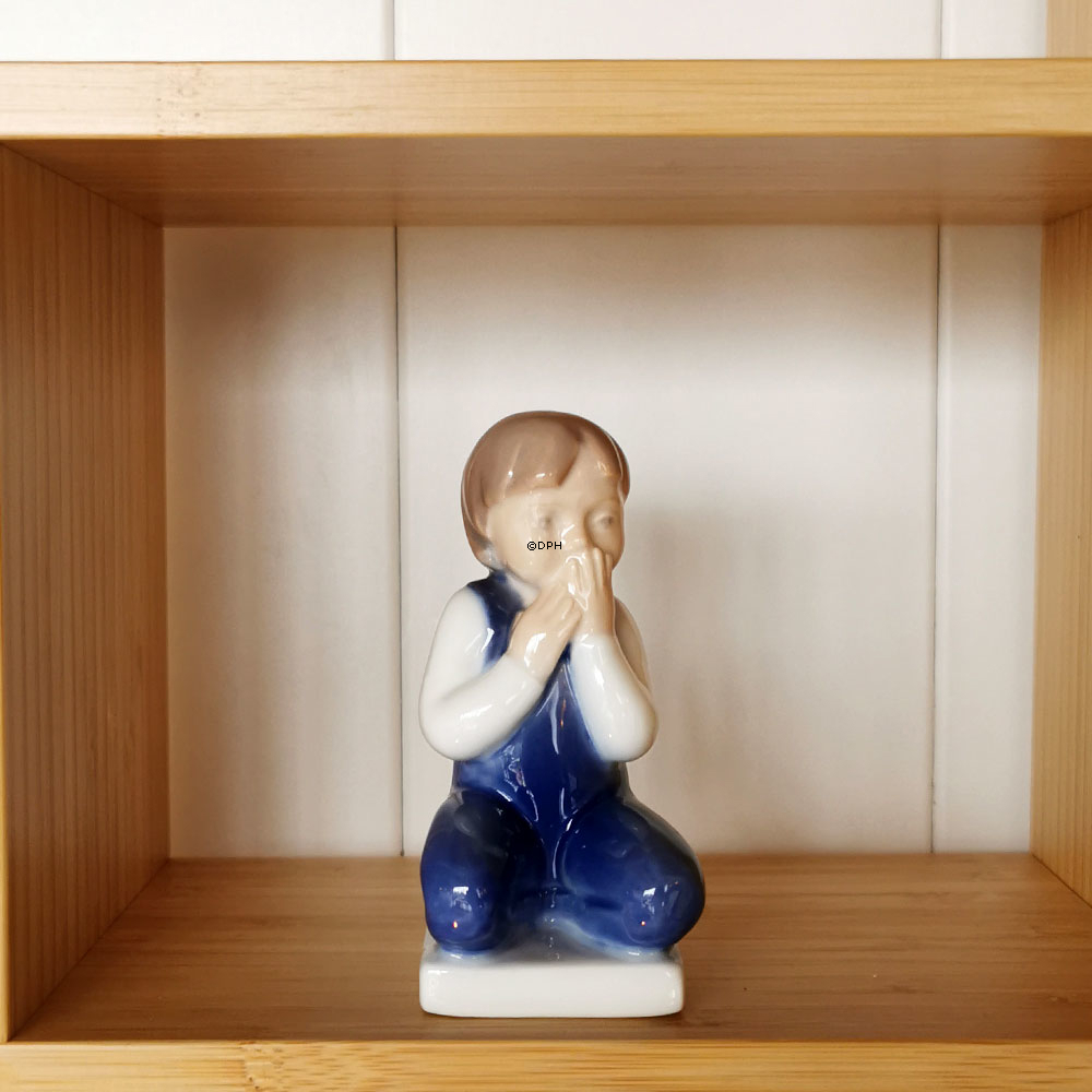 Ikke tale, Royal Copenhagen figur af barn nr. 5462