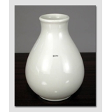 White vase, Royal Copenhagen no. 6011