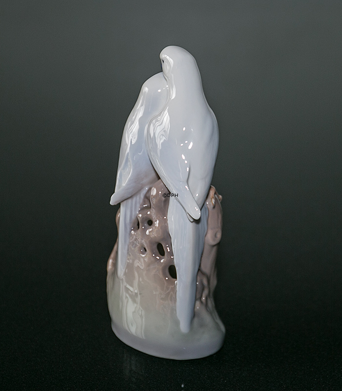 Papegøjer, Royal Copenhagen fugle figur nr. 649