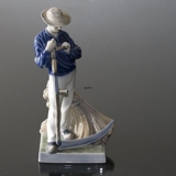 Mand med le, Royal Copenhagen figur nr. 685