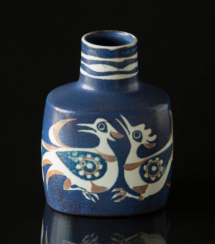 Fajance vase designet af Nils Thorsson, Royal Copenhagen nr. 708-3207