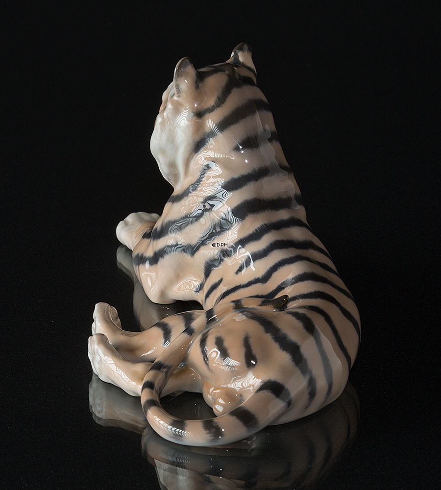 Tiger, Royal Copenhagen figur nr. 714