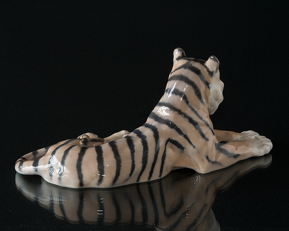 Tiger, Royal Copenhagen figur nr. 714