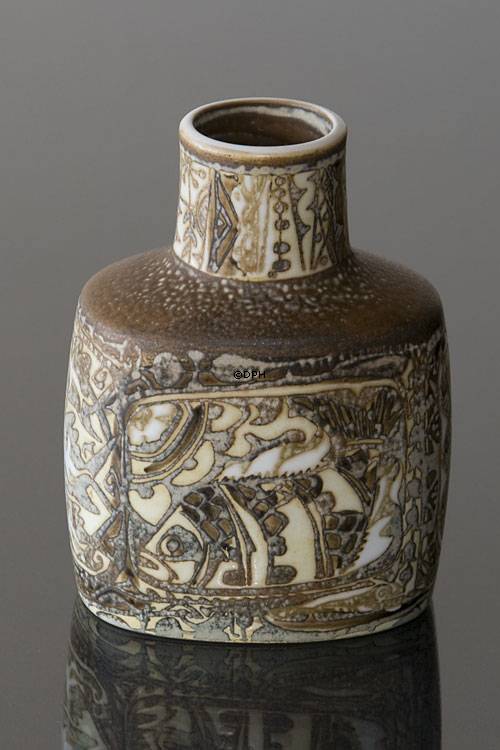 Baca Fajance vase designet af Nils Thorsson, Royal Copenhagen nr. 719-3207