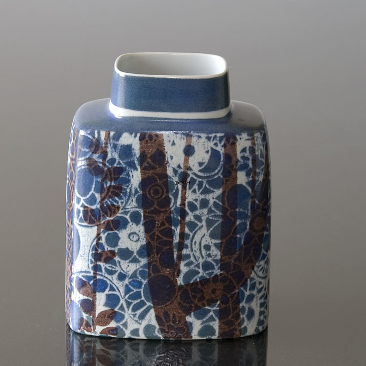 Fajance vase signeret JG, Royal Copenhagen nr. 720-3121