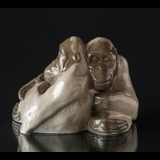 Orangutans hugging, Monkey figurine, sitting, Royal Copenhagen figurine no. 721
