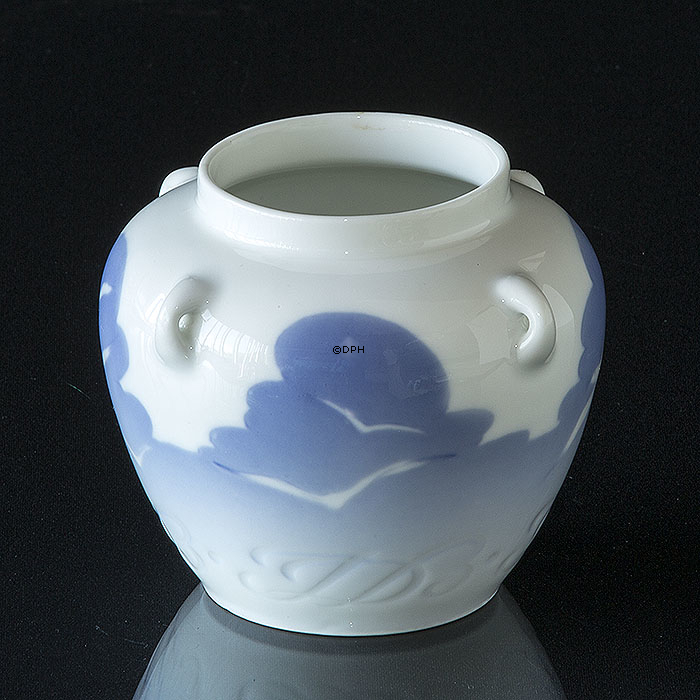 Royal Copenhagen krukke med måger og skibsmotiv, lille