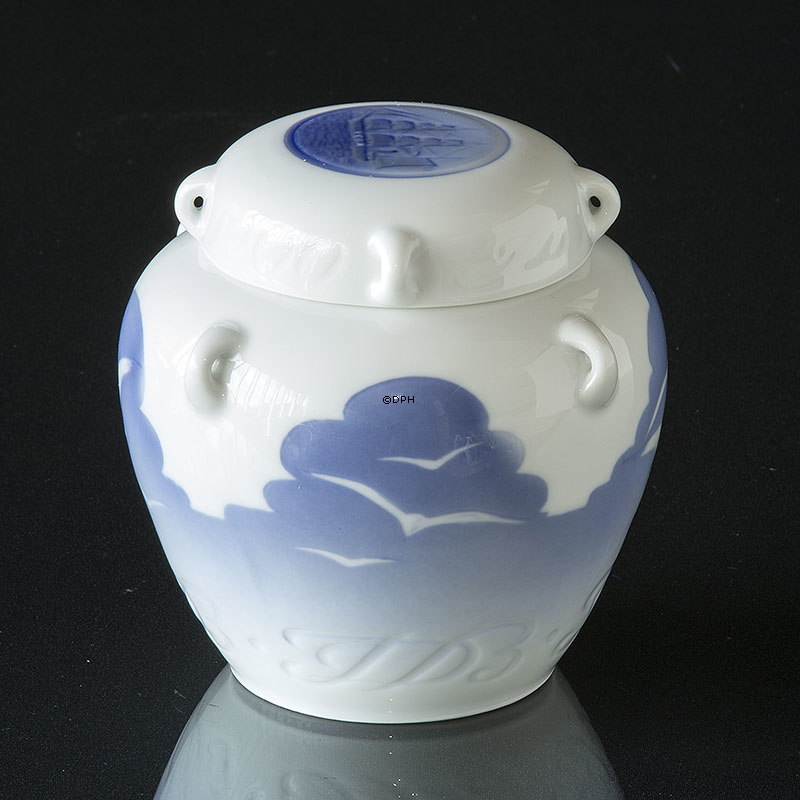 Royal Copenhagen lågkrukke nr. 74 med måger og skibsmotiv, stor