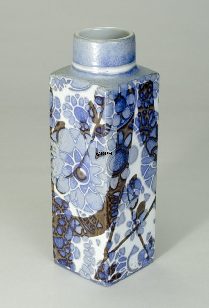 Fajance vase af Johanne Gerber, Royal Copenhagen nr. 780-3455