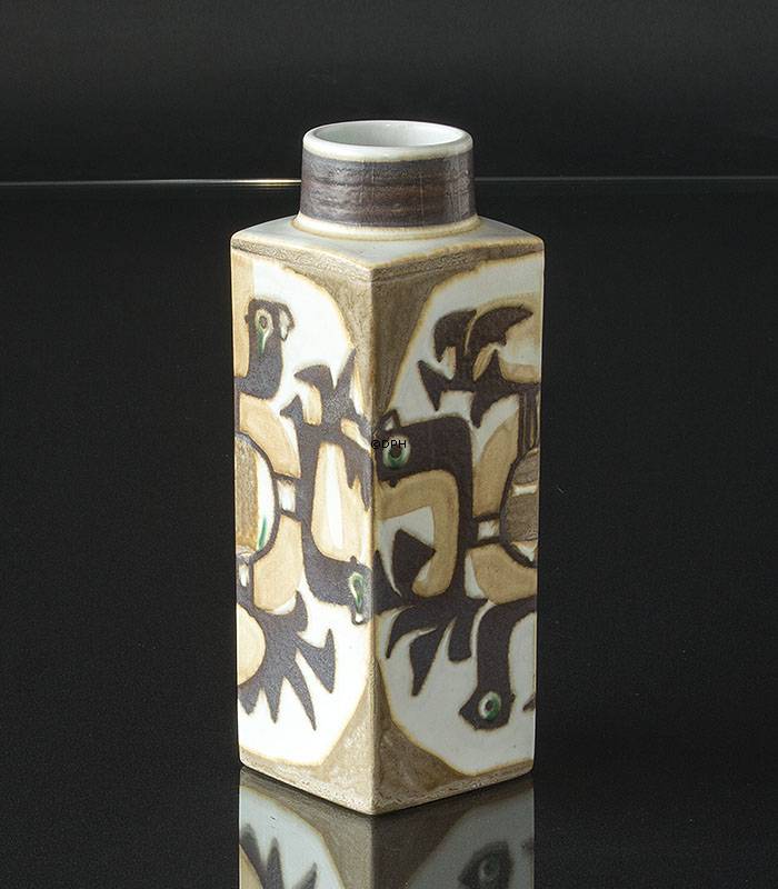 Fajance vase signeret JG, Royal Copenhagen nr. 805-3259
